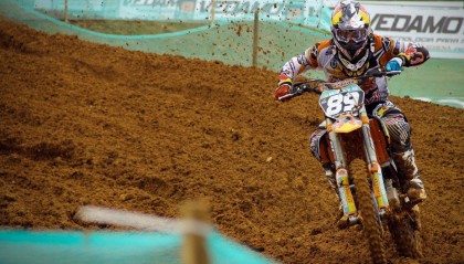 华体会下载-普理查德诠释决胜智慧，审时度势方显球场掌控力