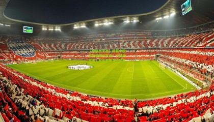 【华体会平台】武磊中超首轮戴帽创历史！沪媒鸣不平，如此表现竟不配金球奖？