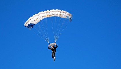 华体会官网|防守巨星的荣耀殿堂，FC26金拦截球员榜单揭晓，范戴克等四位大师引领风潮