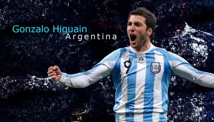 华体会官网：女足前国门王飞正式退役，欧洲豪门生涯铸就传奇篇章